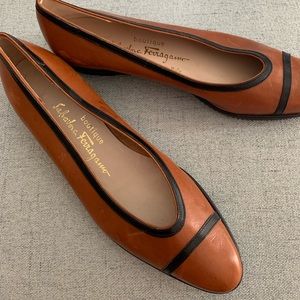 Ferrigamo ballet flats